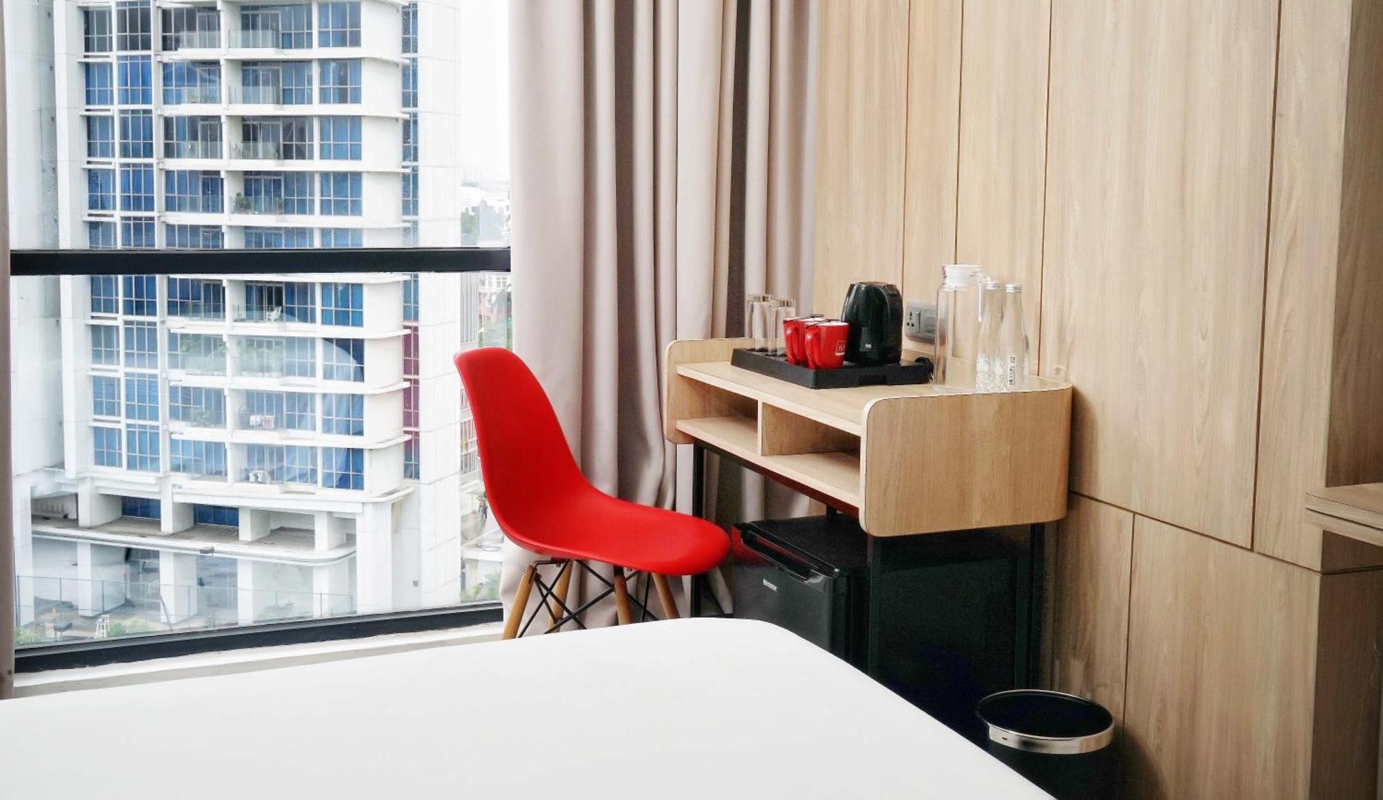 Neo Hotel Puri Indah Dżakarta Zewnętrze zdjęcie